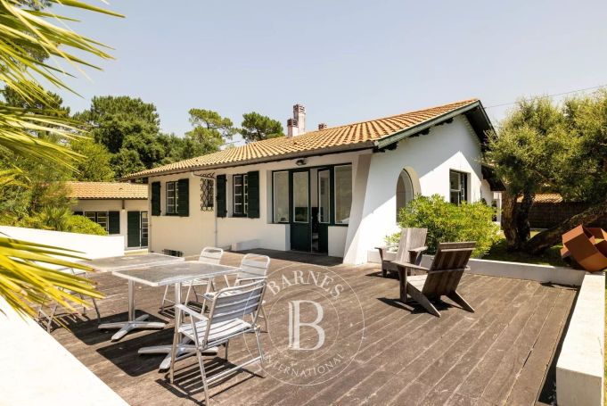 A vendre MAISON  9 PIECES 220 M2 BORD DE MER HOSSEGOR