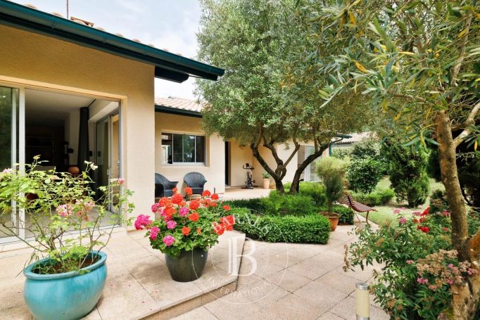 A vendre MAISON  4 PIECES 130 M2 BORD DE MER HOSSEGOR