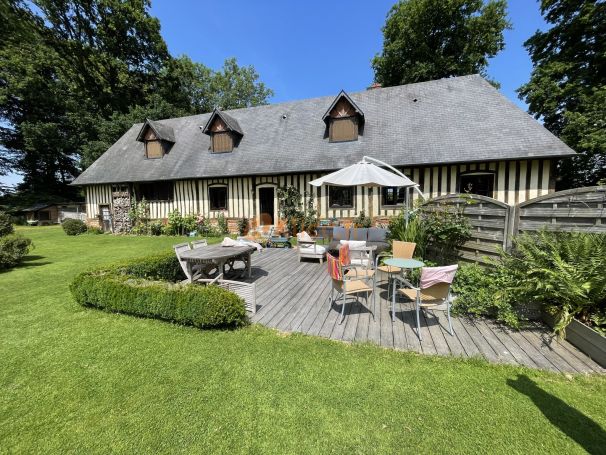 A louer LONGèRE  6 PIECES 150 M2  SAINT ROMAIN DE COLBOSC