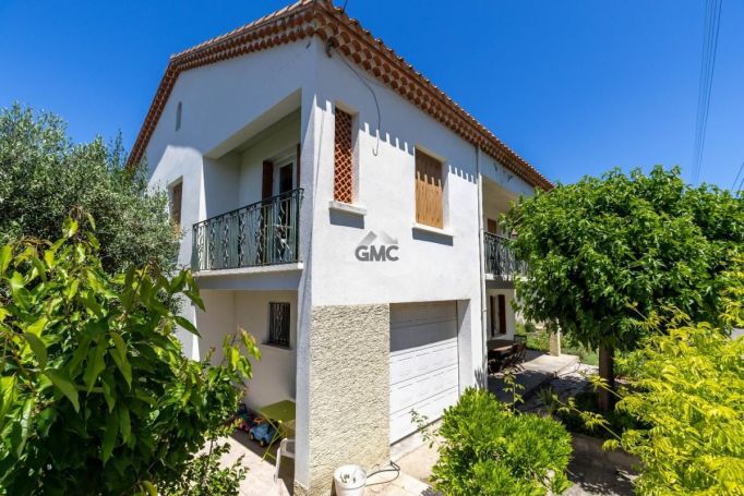 A louer MAISON  6 PIECES 142 M2 BORD DE MER PEZENAS