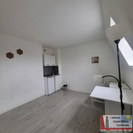 A louer STUDIO  21 M2  AMIENS