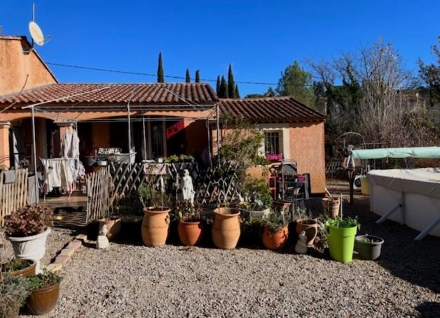A louer MAISON  5 PIECES 86 M2  LA VERDIERE