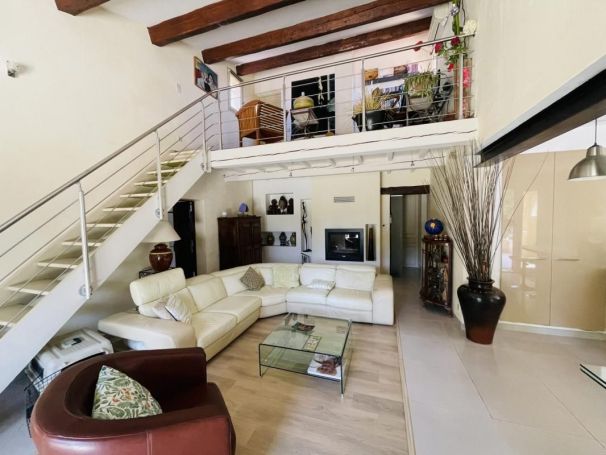A louer MAISON  4 PIECES 148 M2  PUJAUT