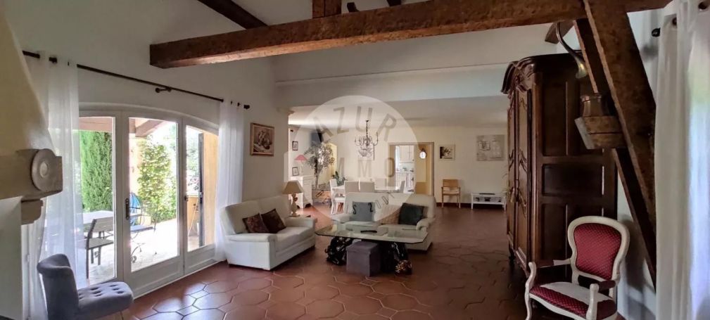 A louer MAISON  D'ARCHITECTE  SAINT ZACHARIE