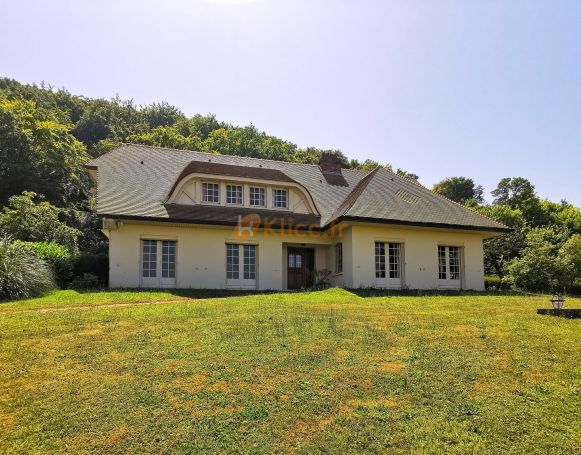 A vendre MAISON  9 PIECES 235 M2 BORD DE MER EU Centre ville et plage