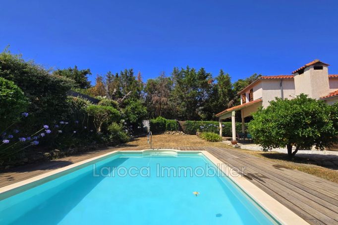 A vendre MAISON  4 PIECES 122 M2  LAROQUE DES ALBERES Village