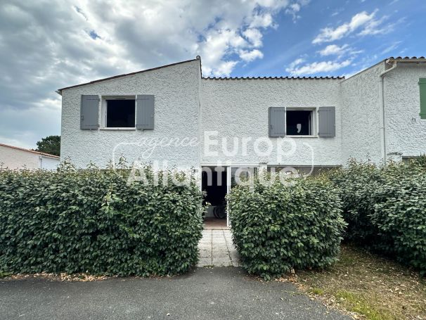 A louer MAISON  5 PIECES 95 M2 BORD DE MER LA PALMYRE