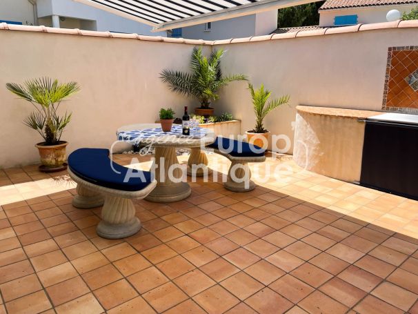 A louer MAISON  5 PIECES 90 M2 BORD DE MER LA PALMYRE