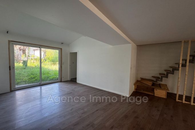 A vendre MAISON  4 PIECES 94 M2  BEGADAN