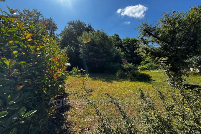 A vendre MAISON  3 PIECES 75 M2  SAINT VIVIEN DE MEDOC campagne