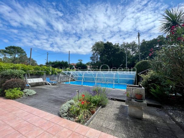 A vendre MAISON  6 PIECES 135 M2  SOORTS HOSSEGOR Centre ville - Lac