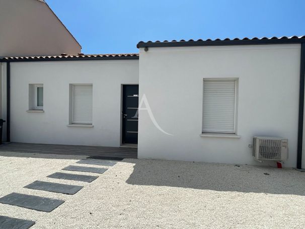 A vendre MAISON  3 PIECES 71 M2 BORD DE MER SAINT VINCENT SUR JARD