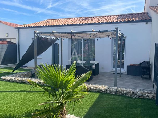 A vendre MAISON  3 PIECES 71 M2 BORD DE MER SAINT VINCENT SUR JARD