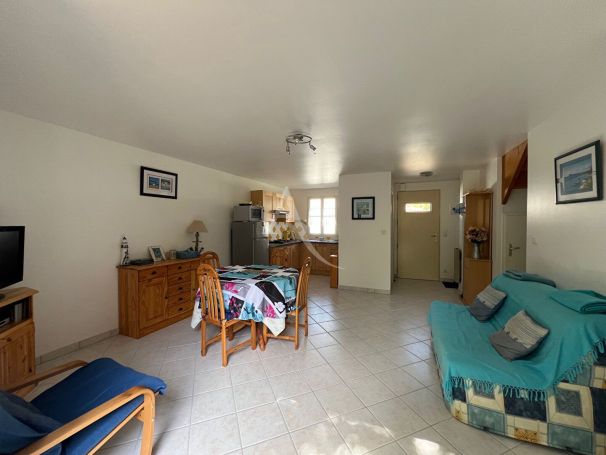 A vendre MAISON  3 PIECES 61 M2 BORD DE MER LONGEVILLE SUR MER