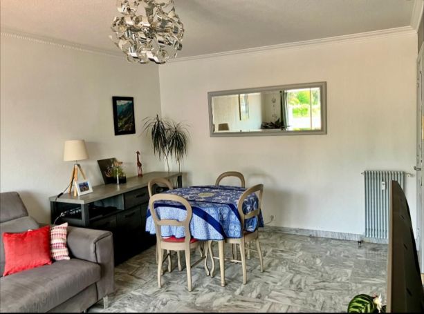 A louer APPARTEMENT T3 64 M2 TERRASSE BORD DE MER CAGNES SUR MER