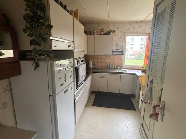 A louer APPARTEMENT T3 68 M2  LISIEUX