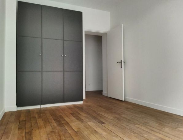 A louer APPARTEMENT T3 96 M2  LISIEUX