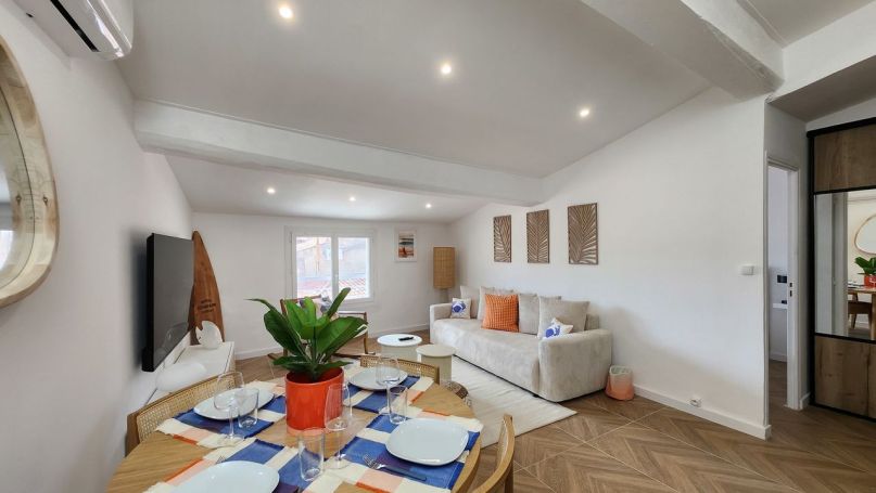 A louer APPARTEMENT NEUF T3 51 M2 BORD DE MER LA CIOTAT