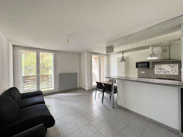 A louer APPARTEMENT T2 48 M2  MARSEILLE 13EME