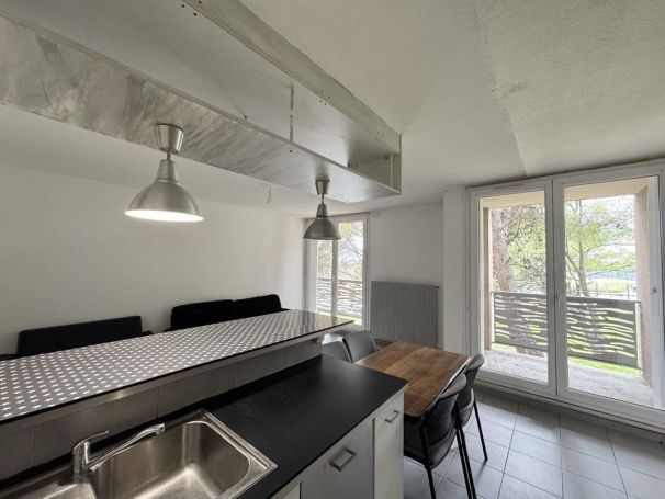 A louer APPARTEMENT T2 48 M2  MARSEILLE 13EME