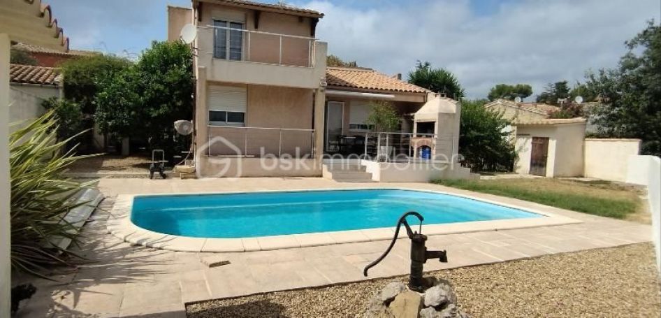 A louer MAISON  5 PIECES 105 M2  CASTELNAU DE GUERS