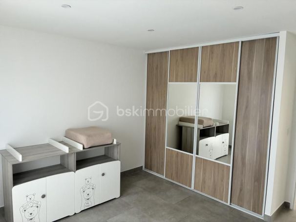 A louer MAISON  5 PIECES 85 M2  MONTBLANC