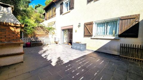 A louer MAISON  6 PIECES 135 M2 BORD DE MER LA PALME