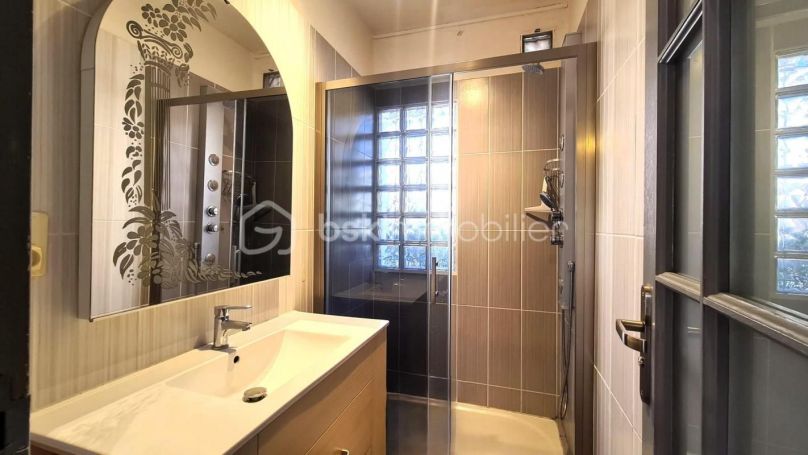 A louer MAISON  6 PIECES 135 M2 BORD DE MER LA PALME