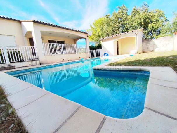 A louer MAISON  4 PIECES 87 M2  CLERMONT L HERAULT