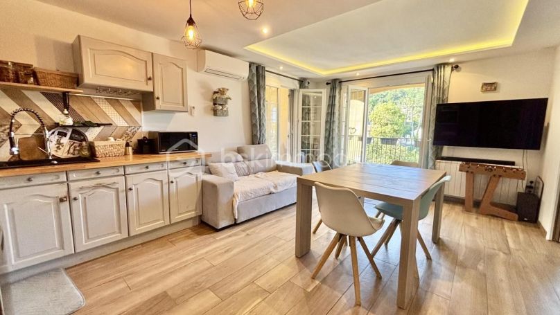 A louer APPARTEMENT T3 62 M2  VENCE