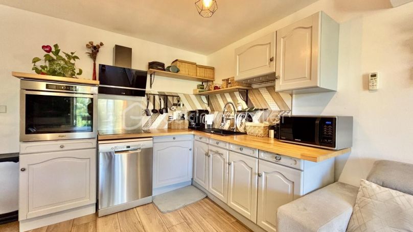 A louer APPARTEMENT T3 62 M2  VENCE