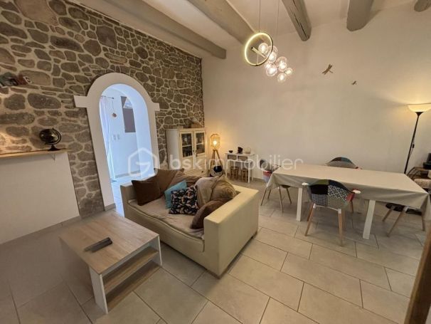 A louer MAISON  5 PIECES 143 M2  MONTBLANC