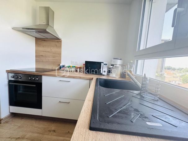 A louer APPARTEMENT T4 68 M2  BILLERE