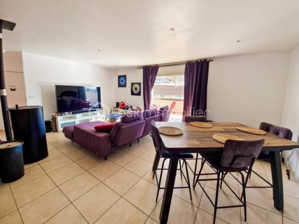 A louer MAISON  4 PIECES 110 M2  SAINT PARGOIRE