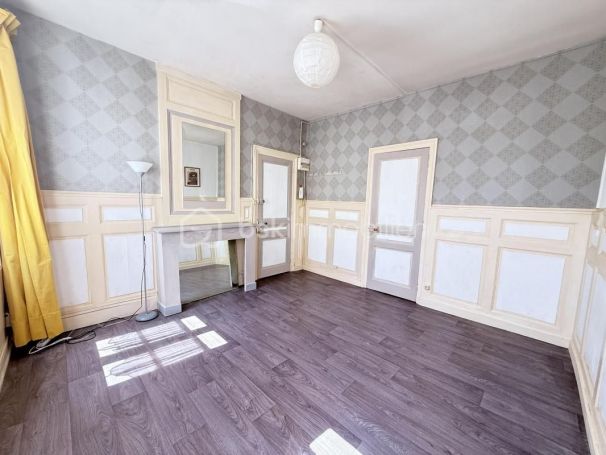 A louer STUDIO  25 M2  CAEN