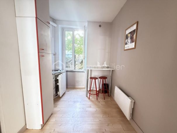 A louer STUDIO  25 M2  CAEN