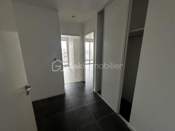A louer APPARTEMENT T3 62 M2  BORDEAUX