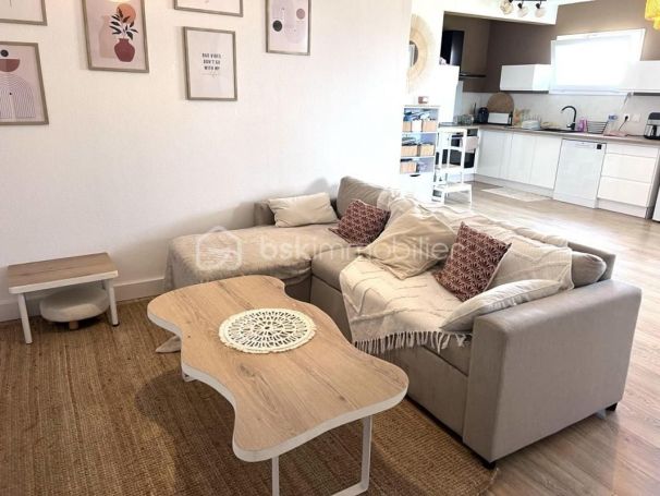 A louer APPARTEMENT T4 88 M2 TERRASSE BORD DE MER FRONTIGNAN