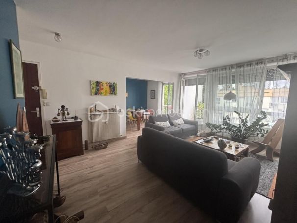 A louer APPARTEMENT T4 73 M2  PAU
