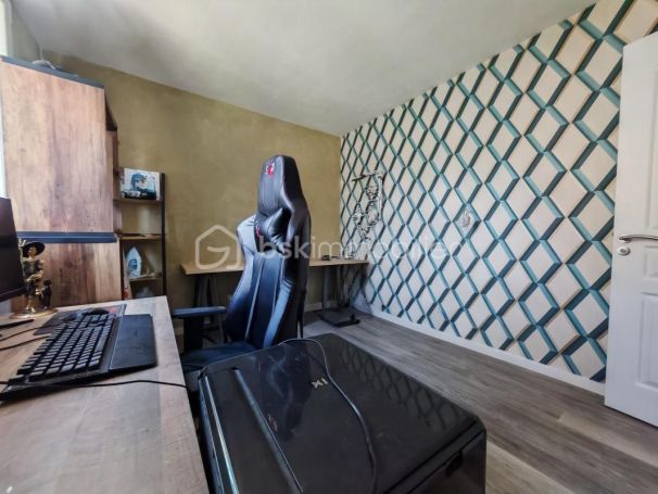 A louer APPARTEMENT T4 75 M2  BILLERE