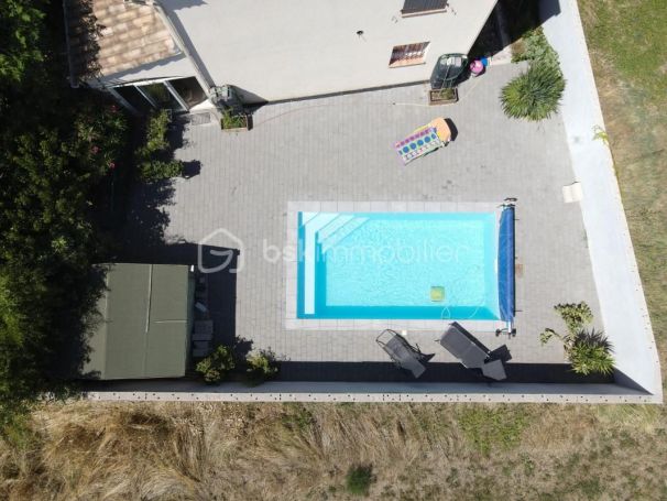 A louer MAISON  4 PIECES 83 M2  LA ROUVIERE