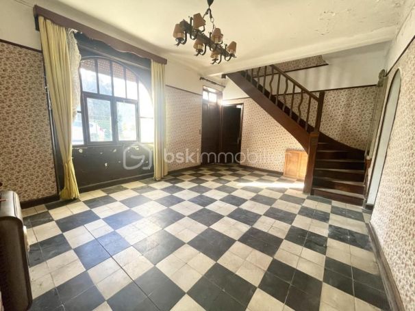 A louer MAISON  7 PIECES 129 M2 BORD DE MER SAINT RAPHAEL