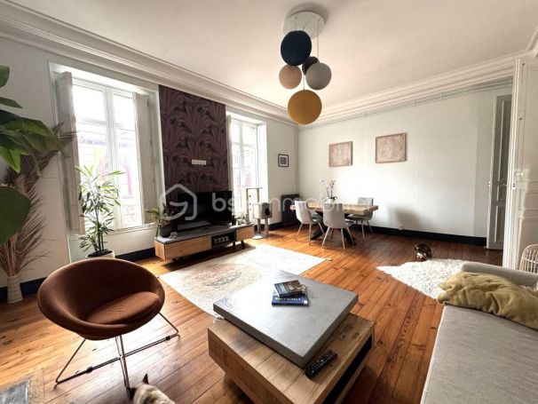 A louer APPARTEMENT DE PRESTIGE T4 140 M2  PAU