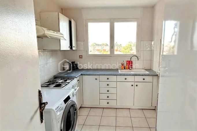 A louer APPARTEMENT T3 68 M2  PAU