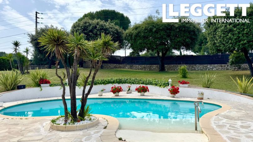 A louer MAISON  4 PIECES 178 M2  PEYMEINADE