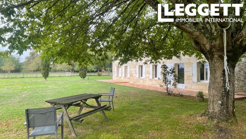 A louer LONGèRE  5 PIECES 192 M2  SAINT EMILION