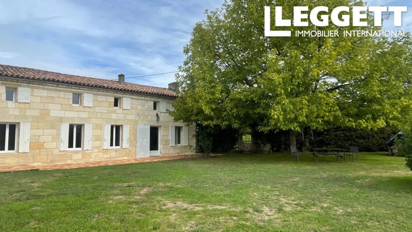 A louer LONGèRE  5 PIECES 192 M2  SAINT EMILION