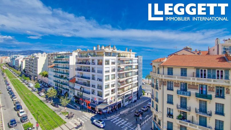 A louer APPARTEMENT T4 83 M2 BORD DE MER NICE