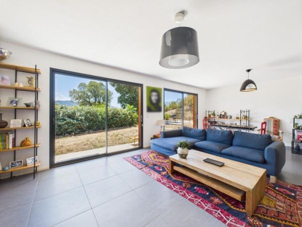 A louer MAISON  5 PIECES 131 M2  TAVACO