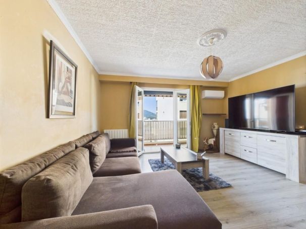 A louer APPARTEMENT NEUF T4 77 M2 BORD DE MER AJACCIO